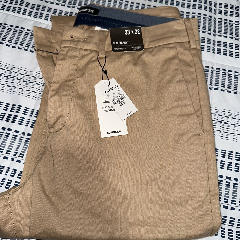 NWT Express Men’s Khaki Pants